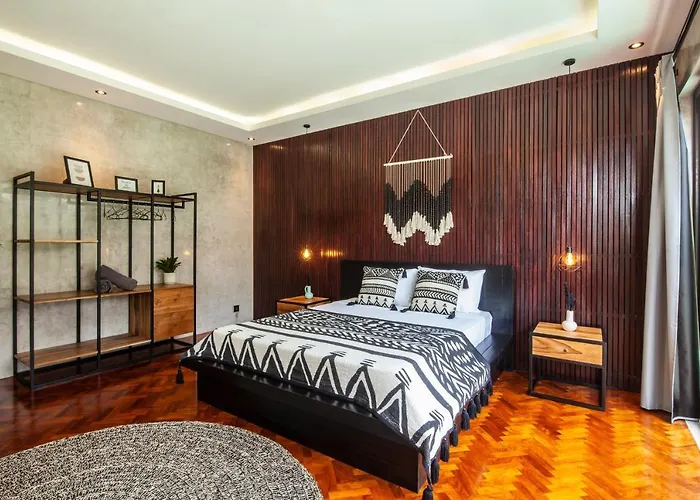 Simple And Magical . Almaya * Seminyak (Bali)